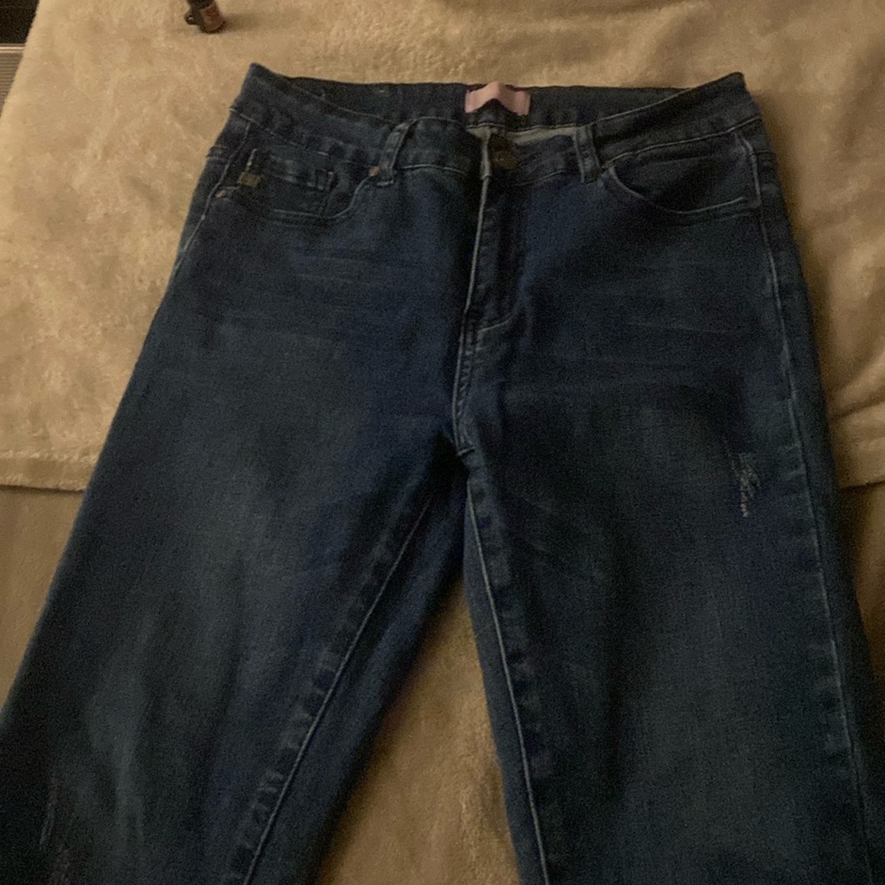 Skinny jeans, the bottom fit me but the waist was too big and baggy on me